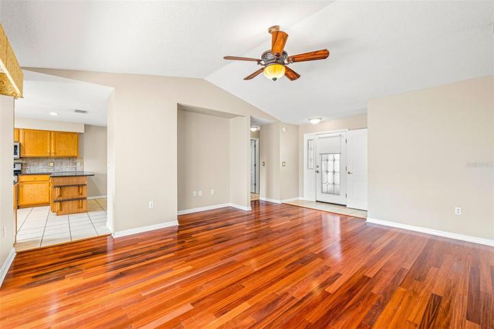 BEAUTIFUL RAIN FOREST WOOD FLOORS