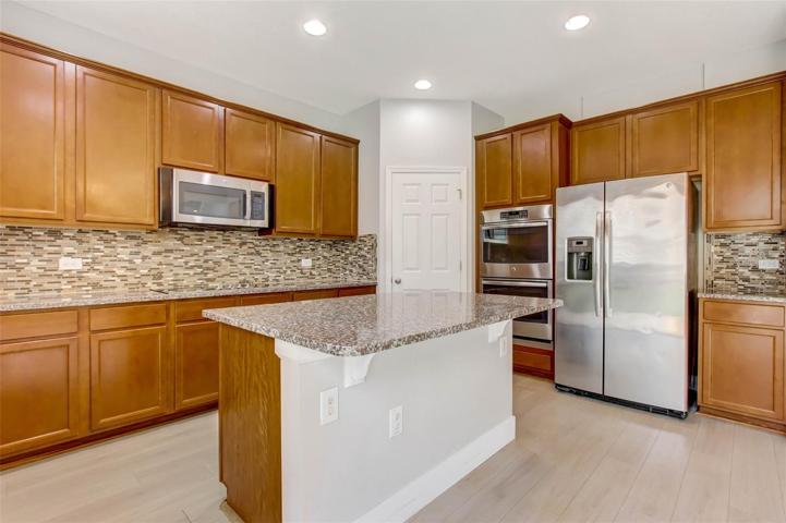 Kitchen-Right View