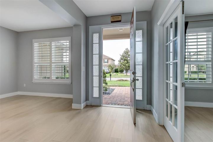 Foyer-Open View