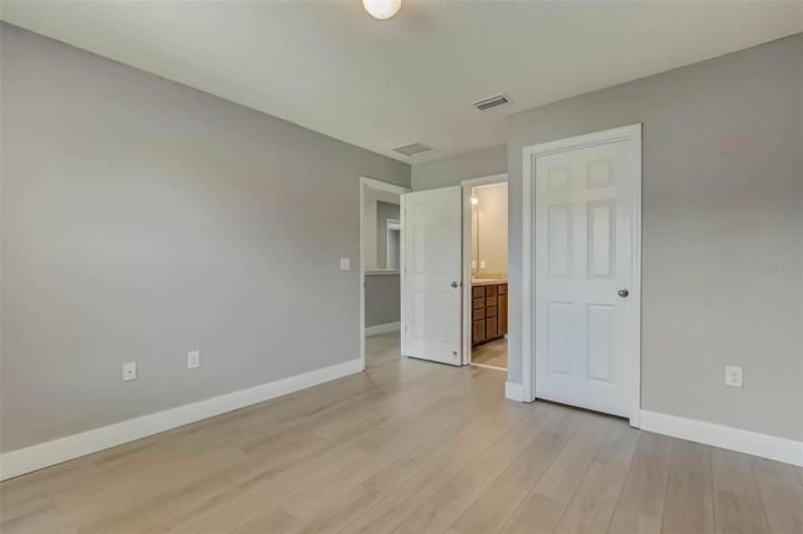 Bedroom 3-Left View