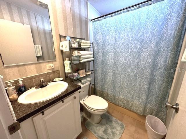 HALL BATH