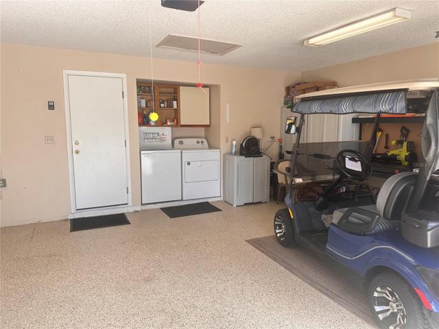 SPACIOUS 2 CAR GARAGE WITH LAUNDRY