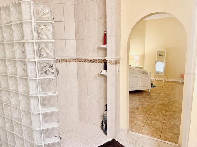 GLASS BLOCK SHOWER STALL