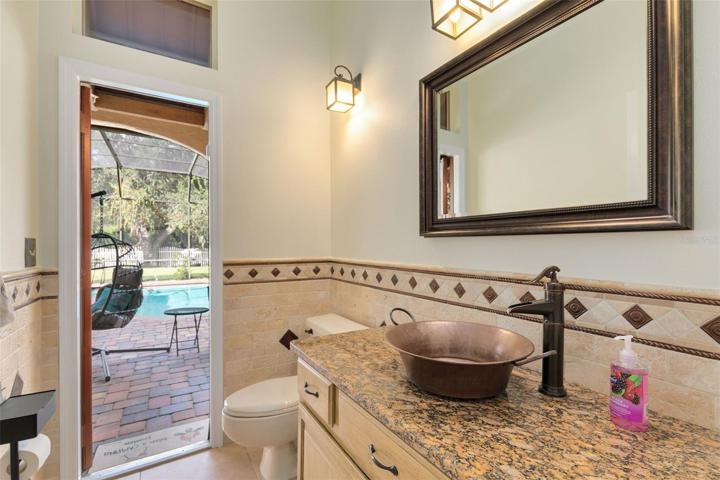 Guest Bathroom (1/2)