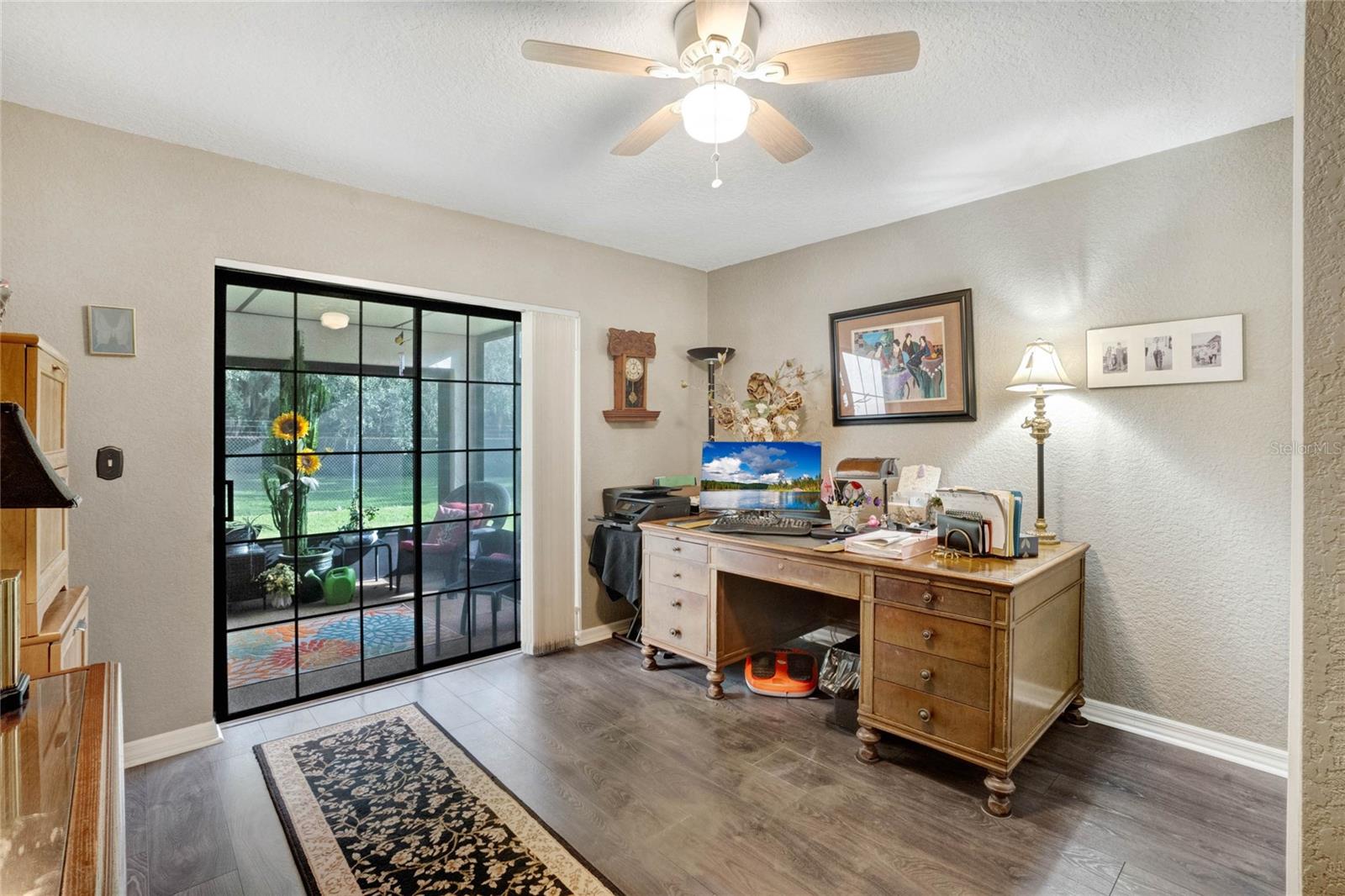 3rd Bedroom has access to Lanai