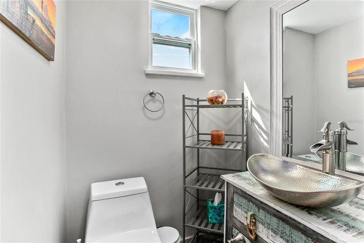 2nd Floor Half Bath