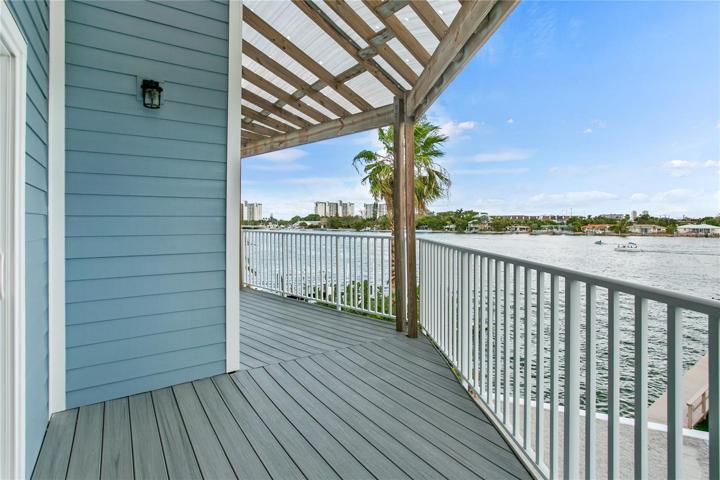 Third Floor Balcony