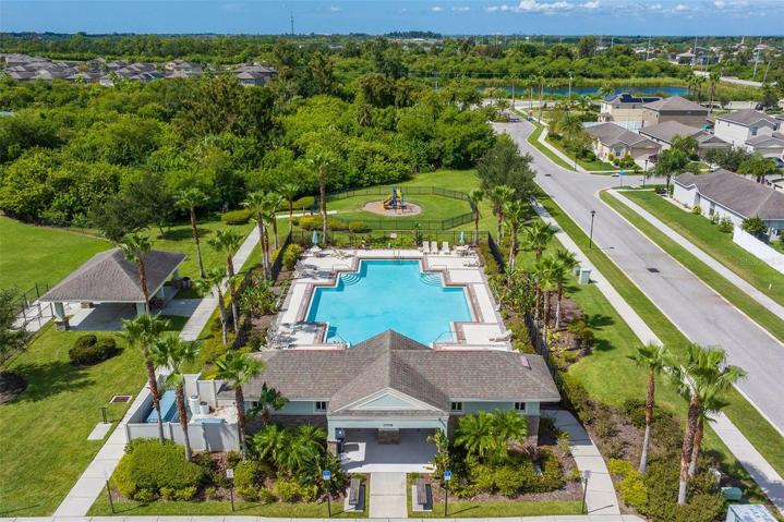 VILLA COMMUNITY POOL & AMENITIES