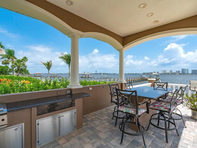 Summer kitchen