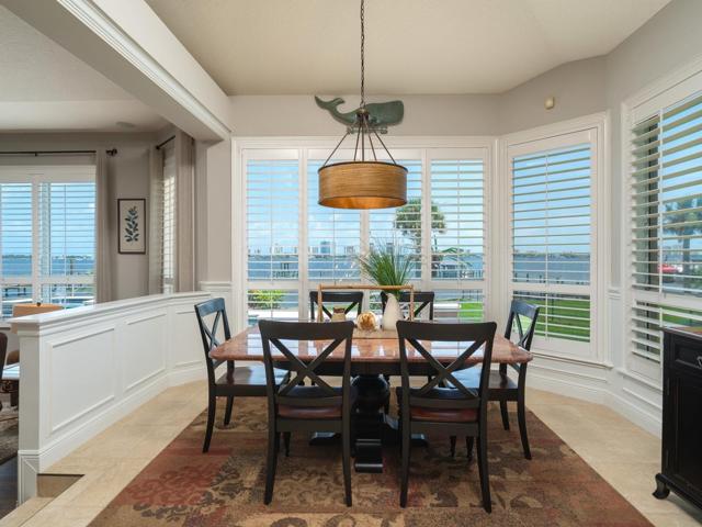 Breakfast room