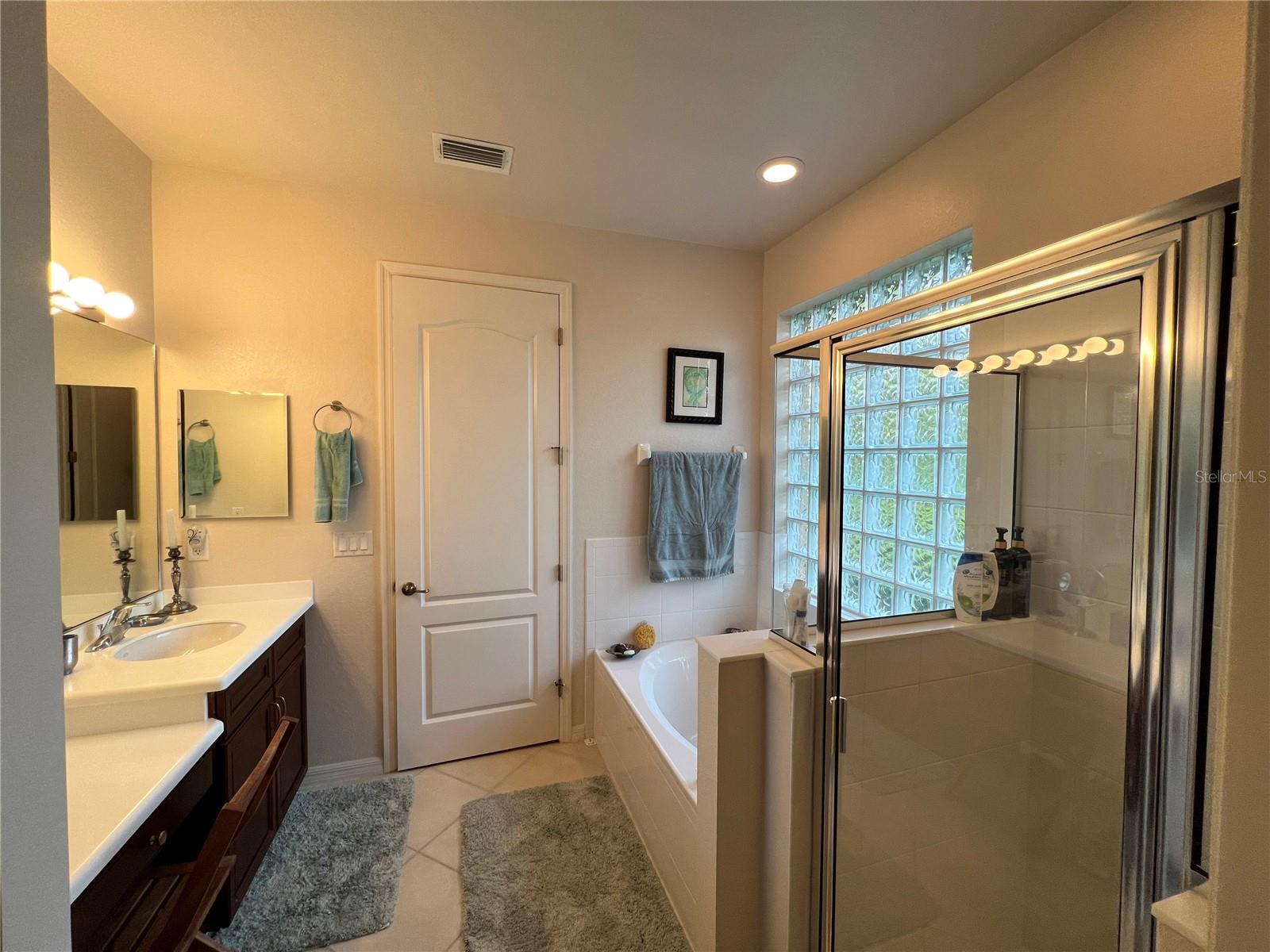 Rotonda West, Florida 33947, 2 Bedrooms Bedrooms, 0 ,2 BathroomsBathrooms,Residential Lease,For Rent,ALBATROSS,0,D6132721