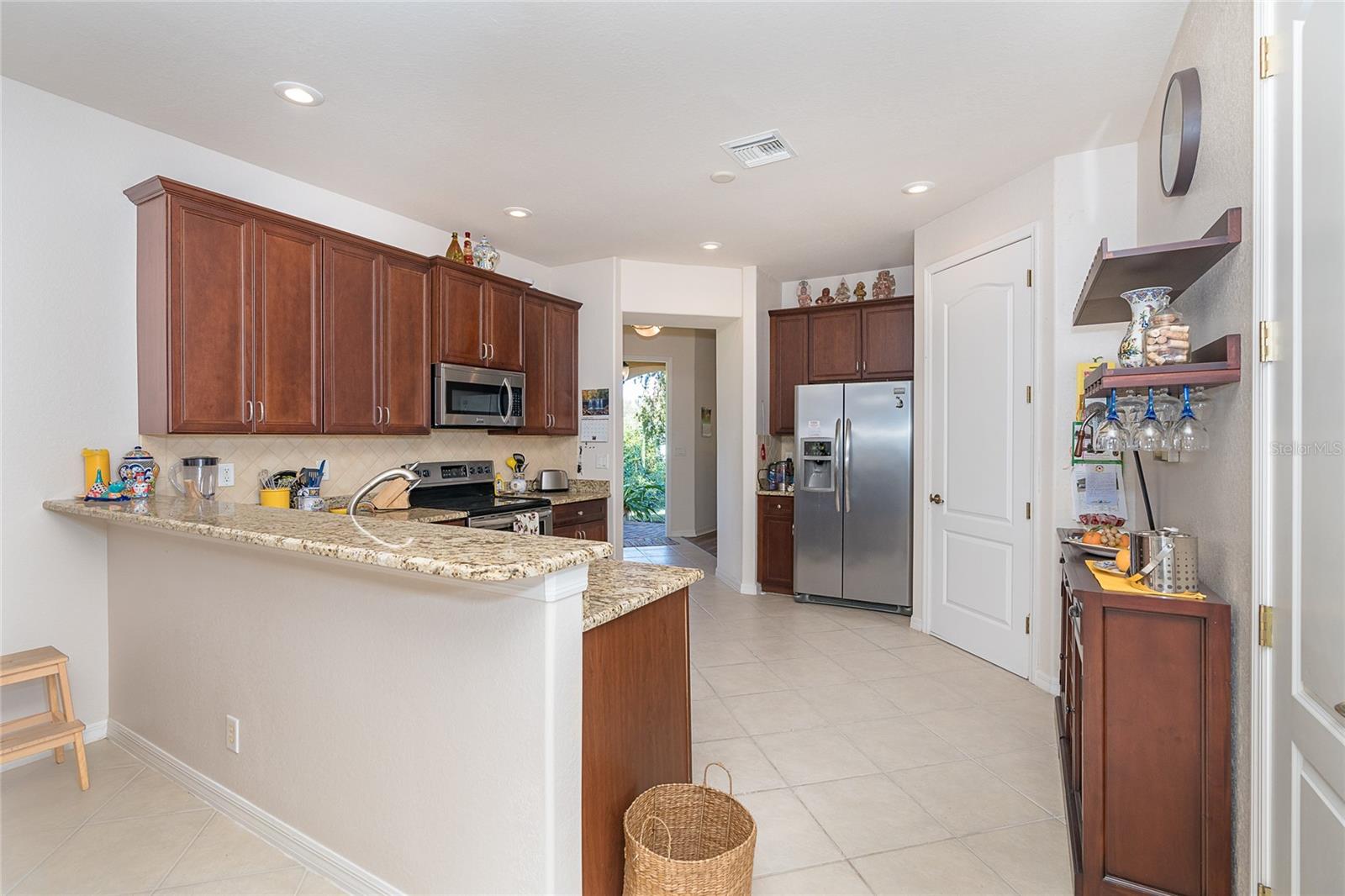 Rotonda West, Florida 33947, 2 Bedrooms Bedrooms, 0 ,2 BathroomsBathrooms,Residential Lease,For Rent,ALBATROSS,0,D6132721
