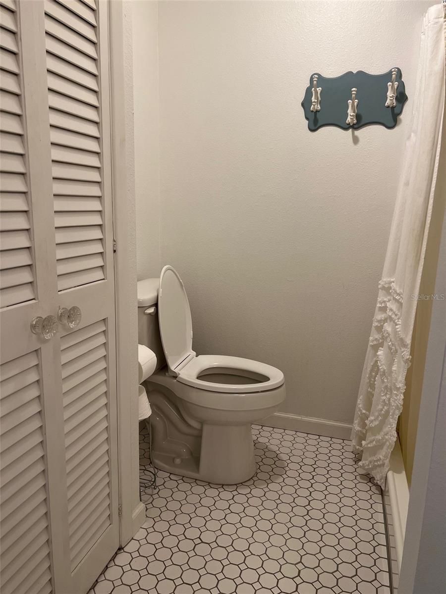 Englewood, Florida 34223, 2 Bedrooms Bedrooms, 0 ,3 BathroomsBathrooms,Residential Lease,For Rent,NEW POINT COMFORT,0,D6132730