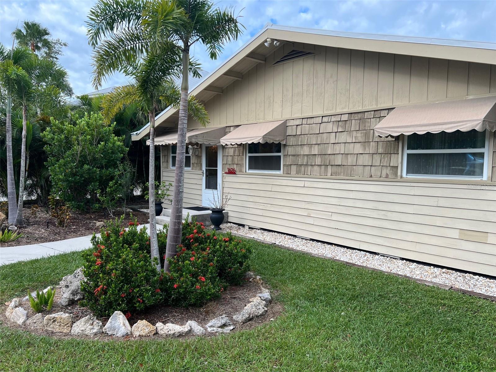 Englewood, Florida 34223, 2 Bedrooms Bedrooms, 0 ,3 BathroomsBathrooms,Residential Lease,For Rent,NEW POINT COMFORT,0,D6132730