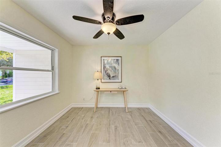 Flex space #2 (room without closet)