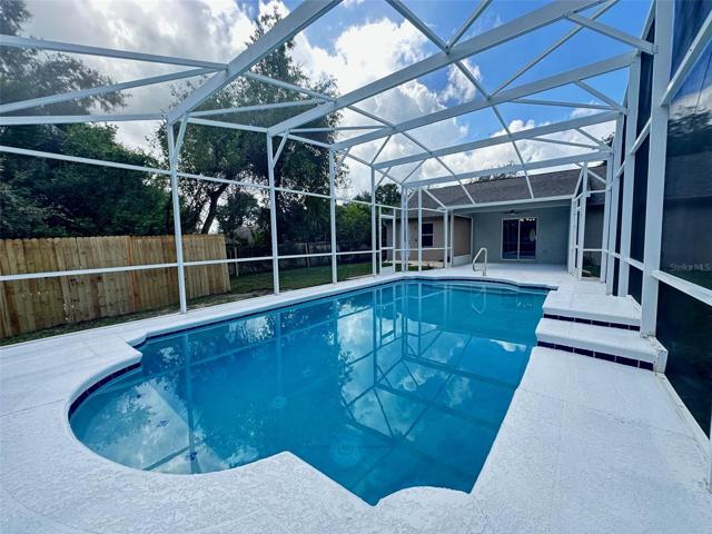 Large Pool enclosure