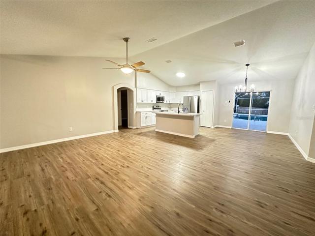 Living Room open concelt