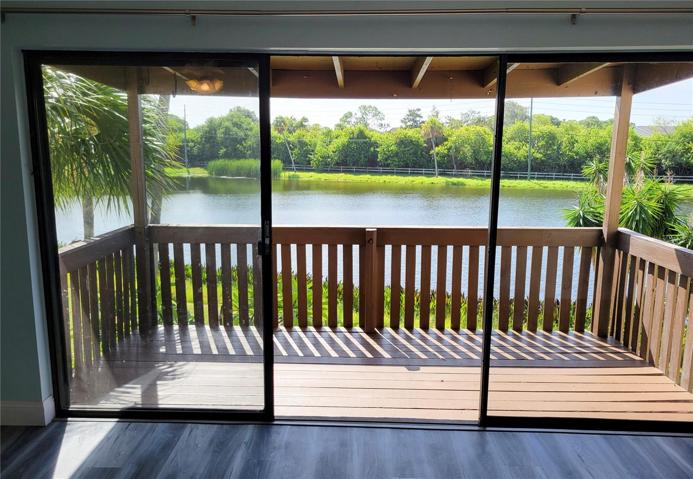 Scenic Living-balcony lake view