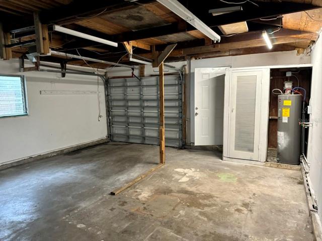 Oversized one car garage