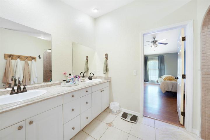 Owner bath