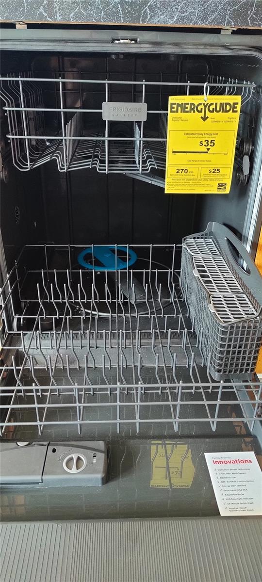 New kitchen dishwasher