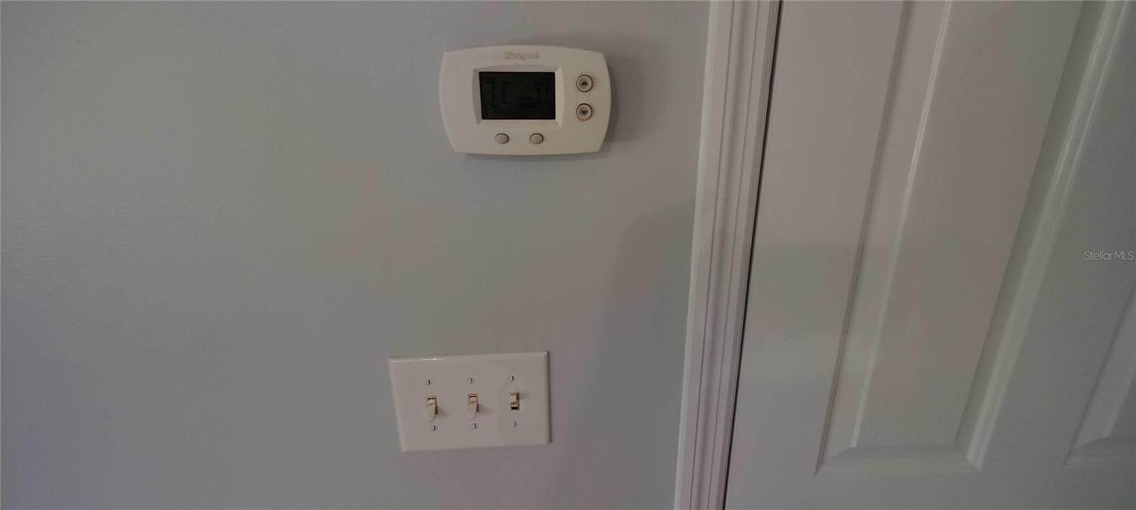 AC/Heat thermostat in upstairs master bedroom for your ultimate sleeping comfort.