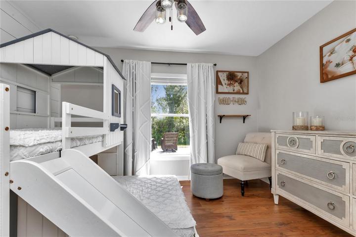 2nd bedroom with views of the woods