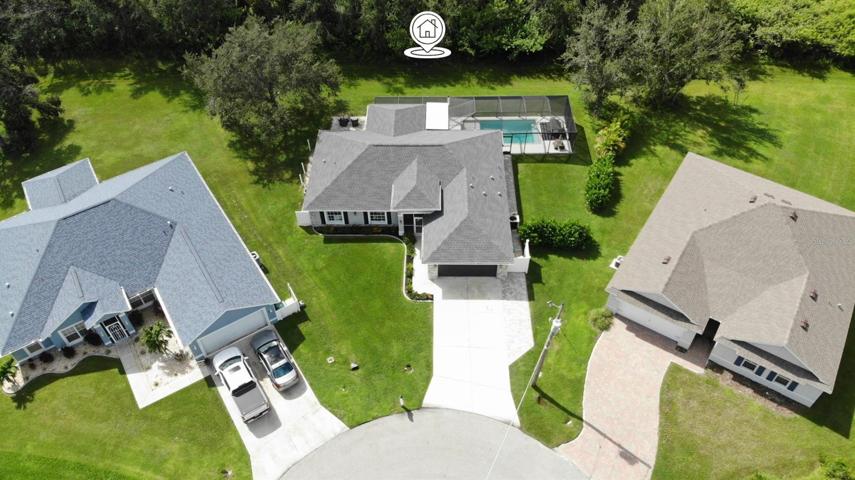 Culdesac location on a low-traffic street for privacy, quiet, and safety