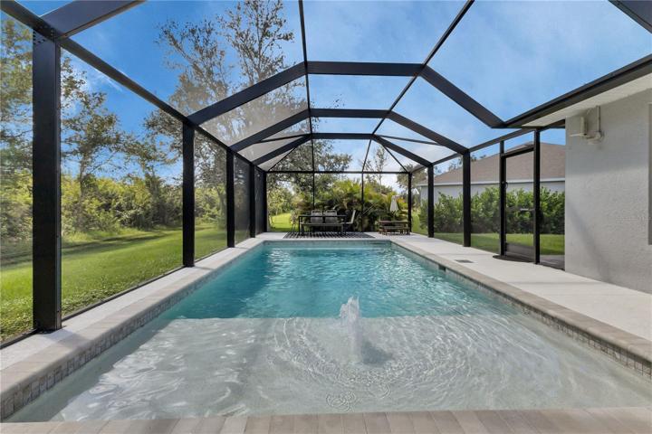Sun shelf with bubbler fountain and umbrella holder