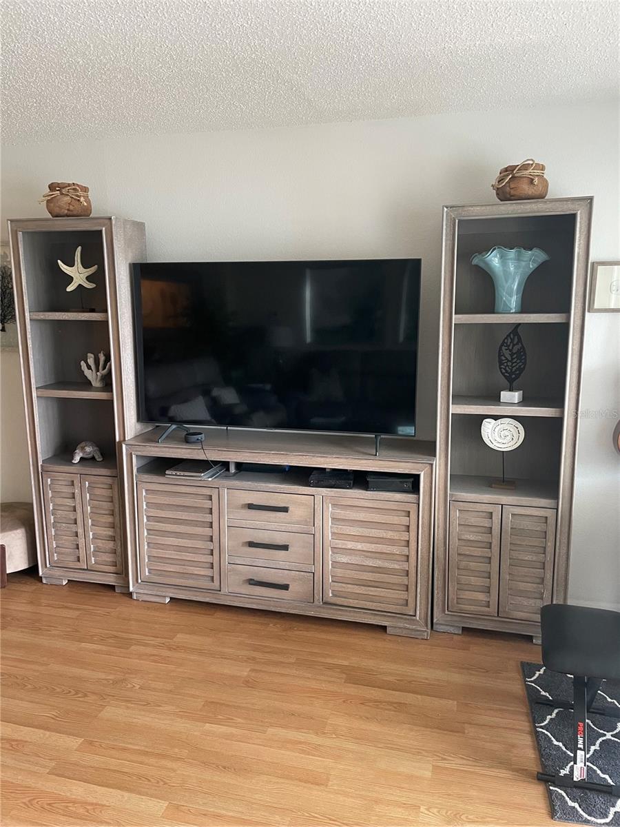 Clearwater, Florida 33767, 2 Bedrooms Bedrooms, 0 ,2 BathroomsBathrooms,Residential Lease,For Rent,GULFVIEW,0,U8216643