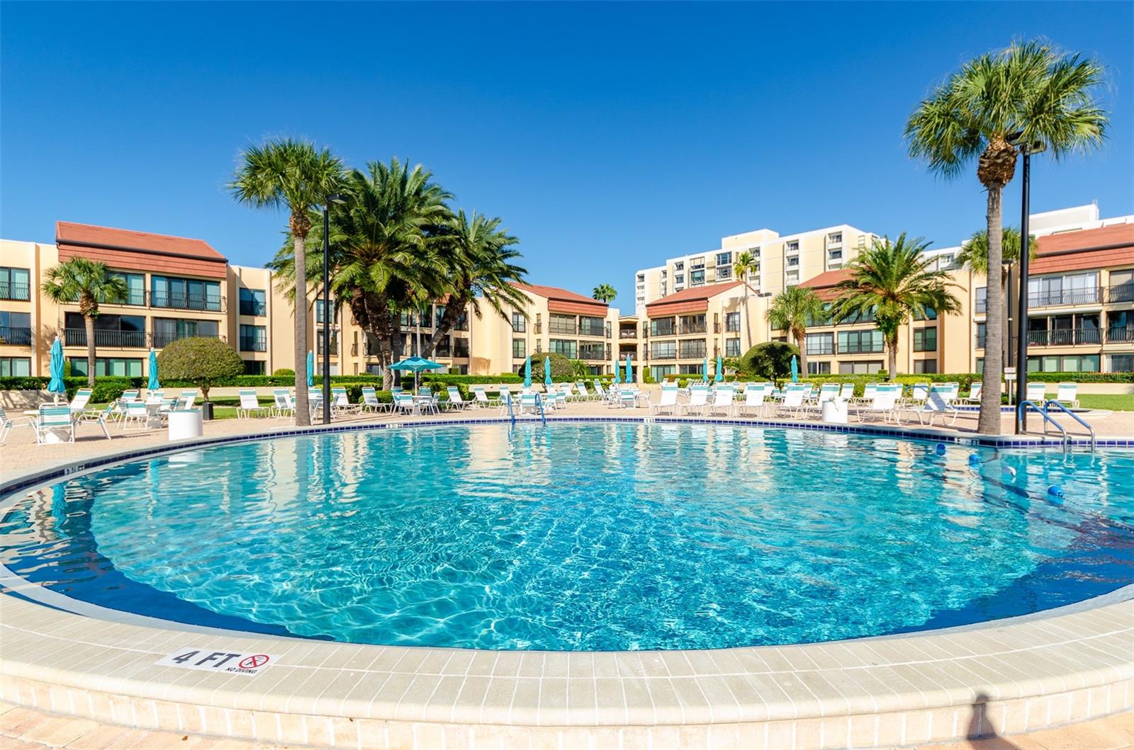 Clearwater, Florida 33767, 2 Bedrooms Bedrooms, 0 ,2 BathroomsBathrooms,Residential Lease,For Rent,GULFVIEW,0,U8216643