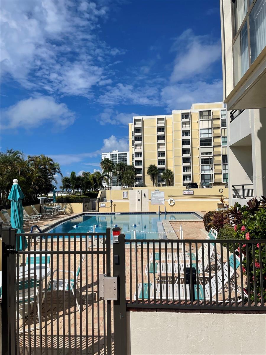 Clearwater, Florida 33767, 2 Bedrooms Bedrooms, 0 ,2 BathroomsBathrooms,Residential Lease,For Rent,GULFVIEW,0,U8216643