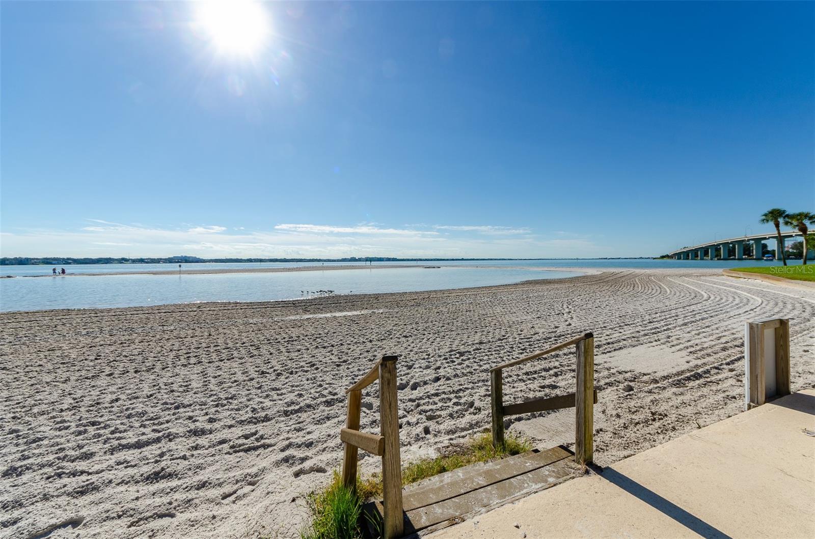 Clearwater, Florida 33767, 2 Bedrooms Bedrooms, 0 ,2 BathroomsBathrooms,Residential Lease,For Rent,GULFVIEW,0,U8216643