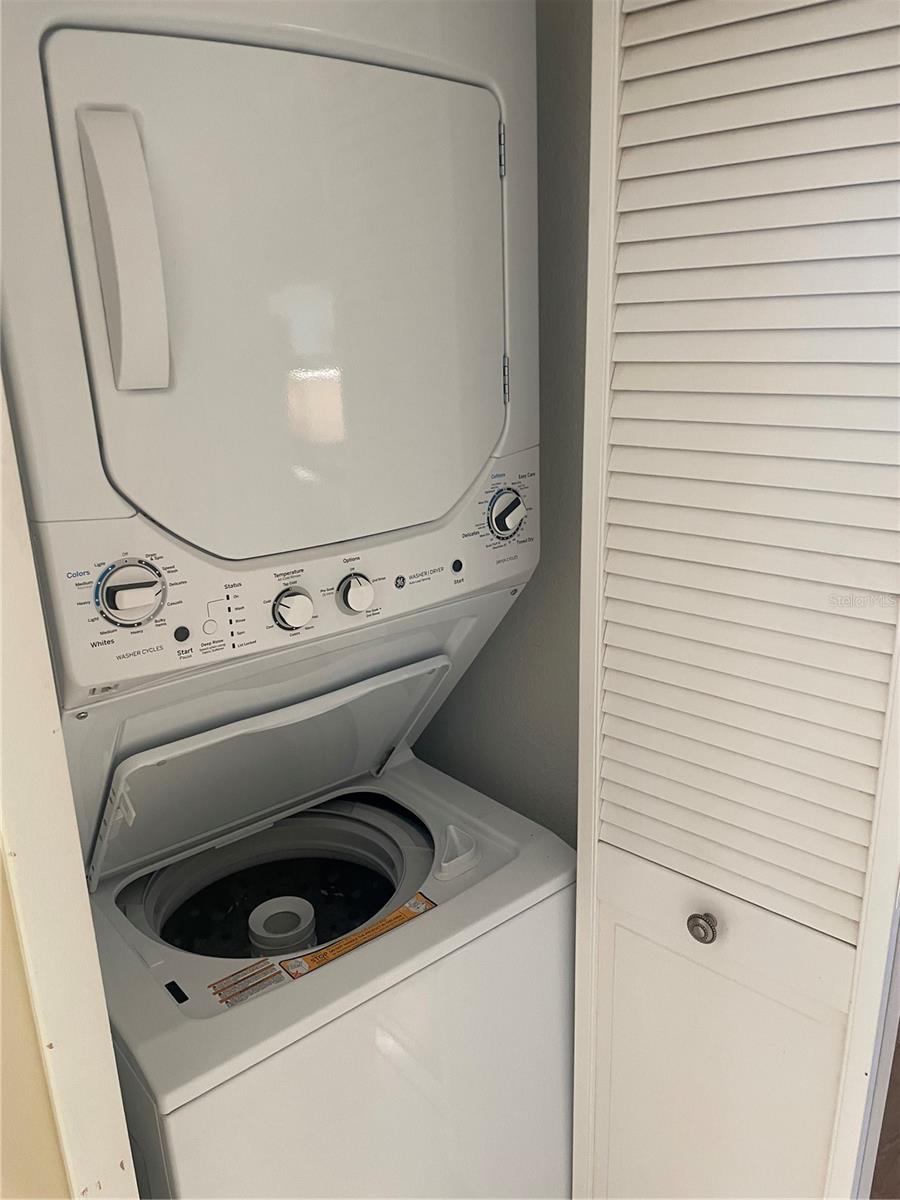 Clearwater, Florida 33767, 2 Bedrooms Bedrooms, 0 ,2 BathroomsBathrooms,Residential Lease,For Rent,GULFVIEW,0,U8216643