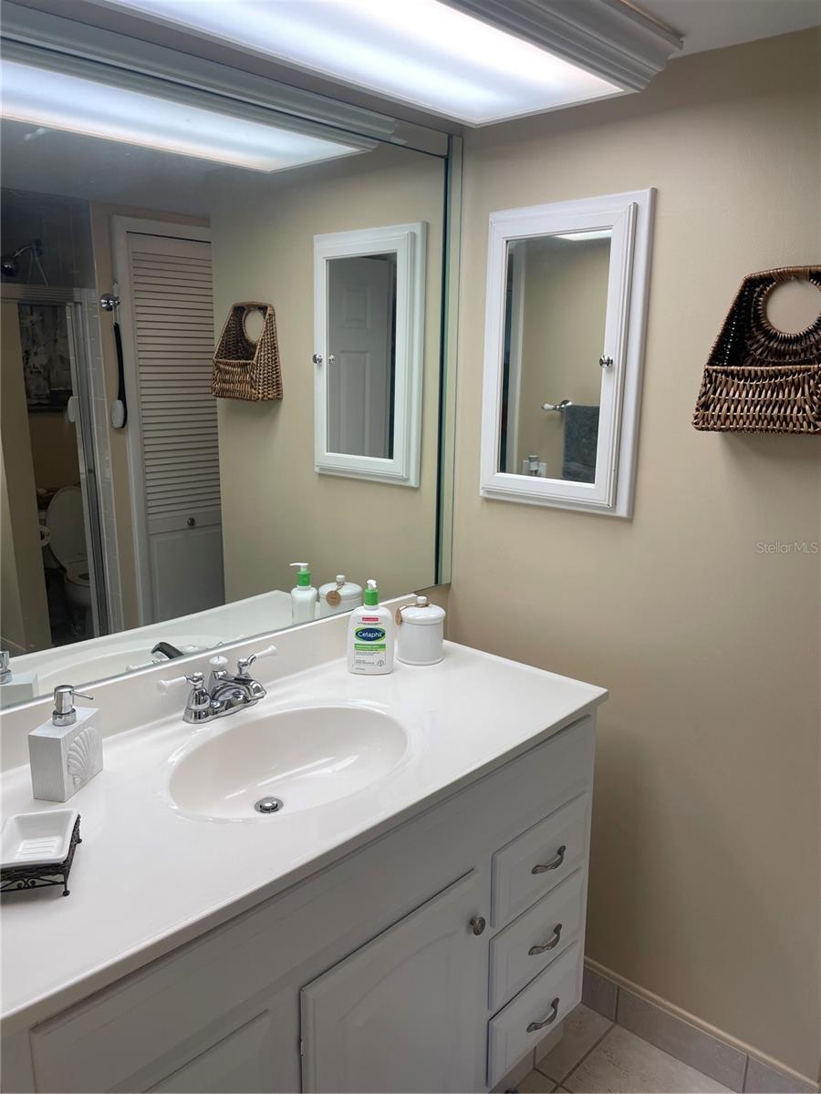 Clearwater, Florida 33767, 2 Bedrooms Bedrooms, 0 ,2 BathroomsBathrooms,Residential Lease,For Rent,GULFVIEW,0,U8216643