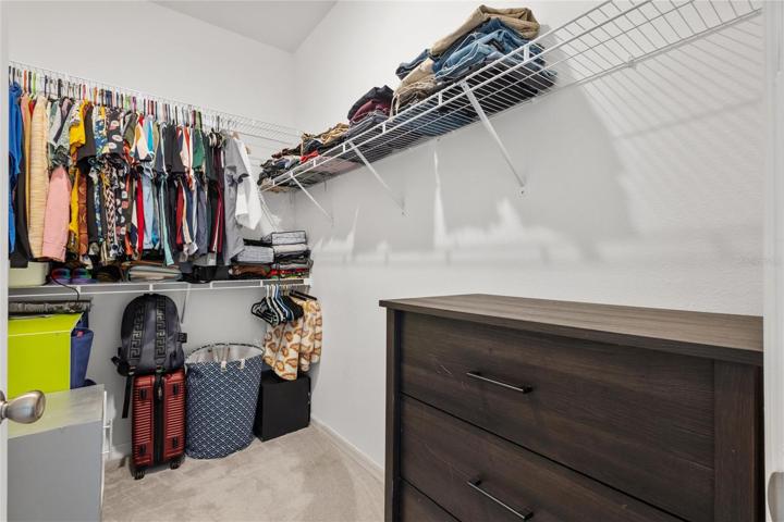 Master Walk In Closet