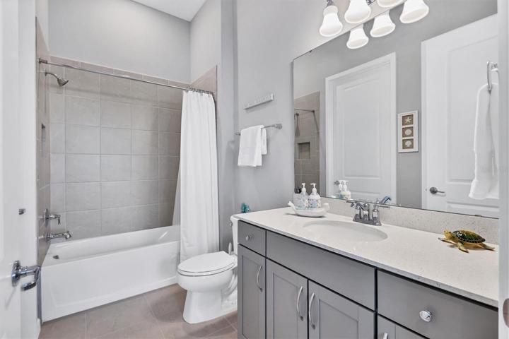2nd bathroom