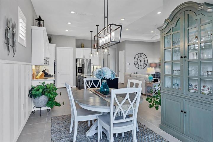 Dining roomo