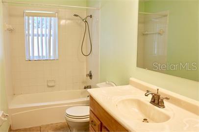 Tub/Shower combo