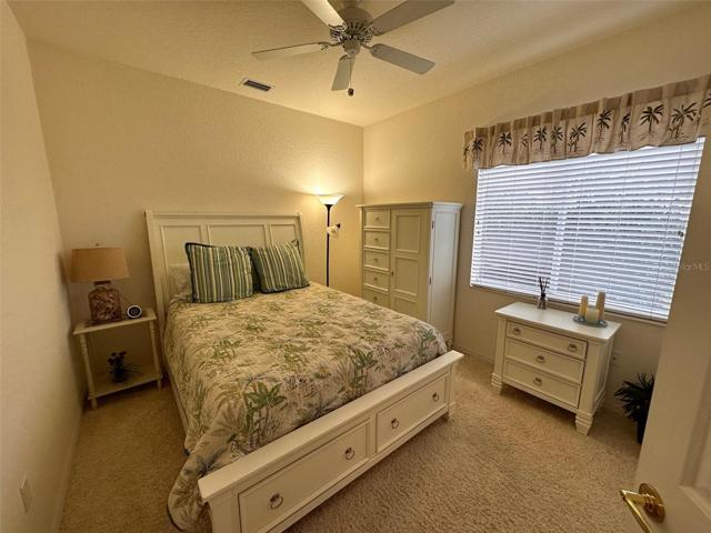 Guest bedroom