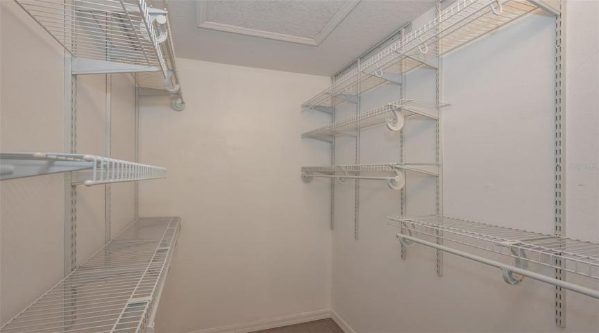Master Bedroom walk-n closet
