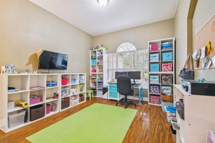 Office/Den/Playroom