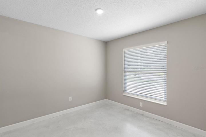 First bedroom.