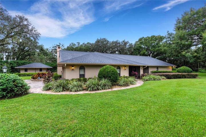 Welcome to 205 Howard Avenue ...situated in the coveted golf club community of Lone Palm.