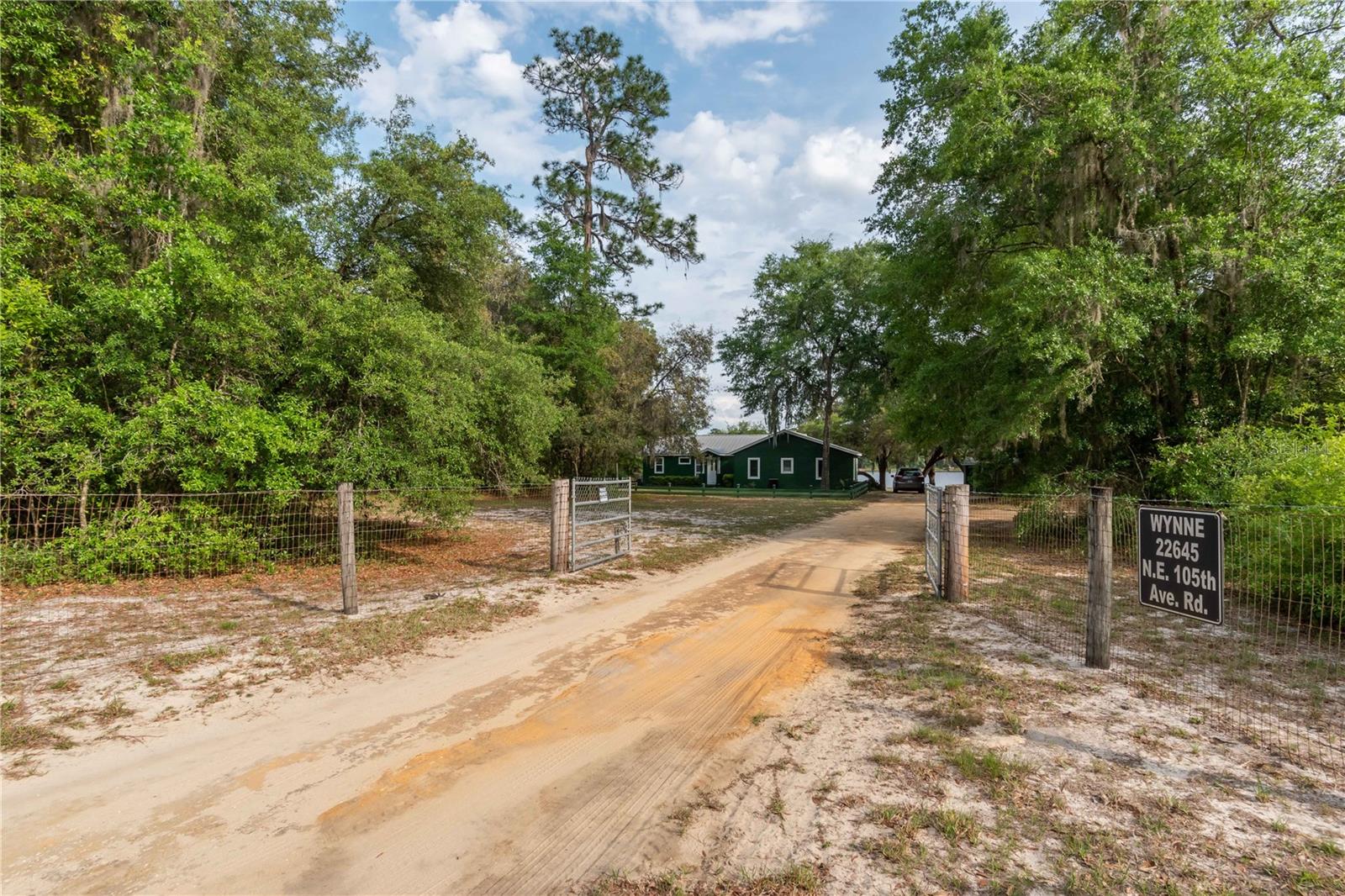 Fort Mc Coy, Florida 32134, 2 Bedrooms Bedrooms, 0 ,2 BathroomsBathrooms,Residential,For Sale,105TH AVENUE,0,OM666026