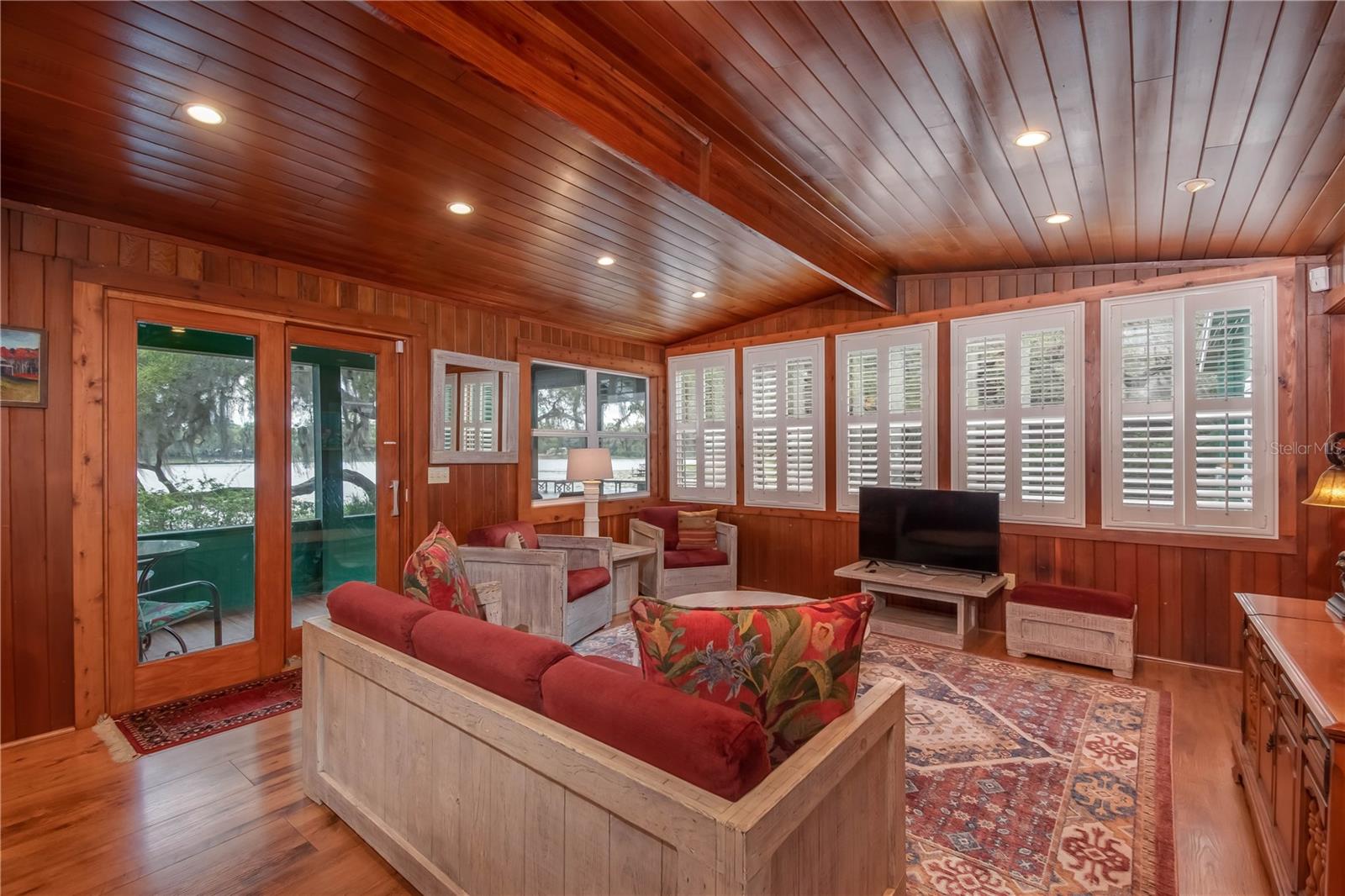 Fort Mc Coy, Florida 32134, 2 Bedrooms Bedrooms, 0 ,2 BathroomsBathrooms,Residential,For Sale,105TH AVENUE,0,OM666026