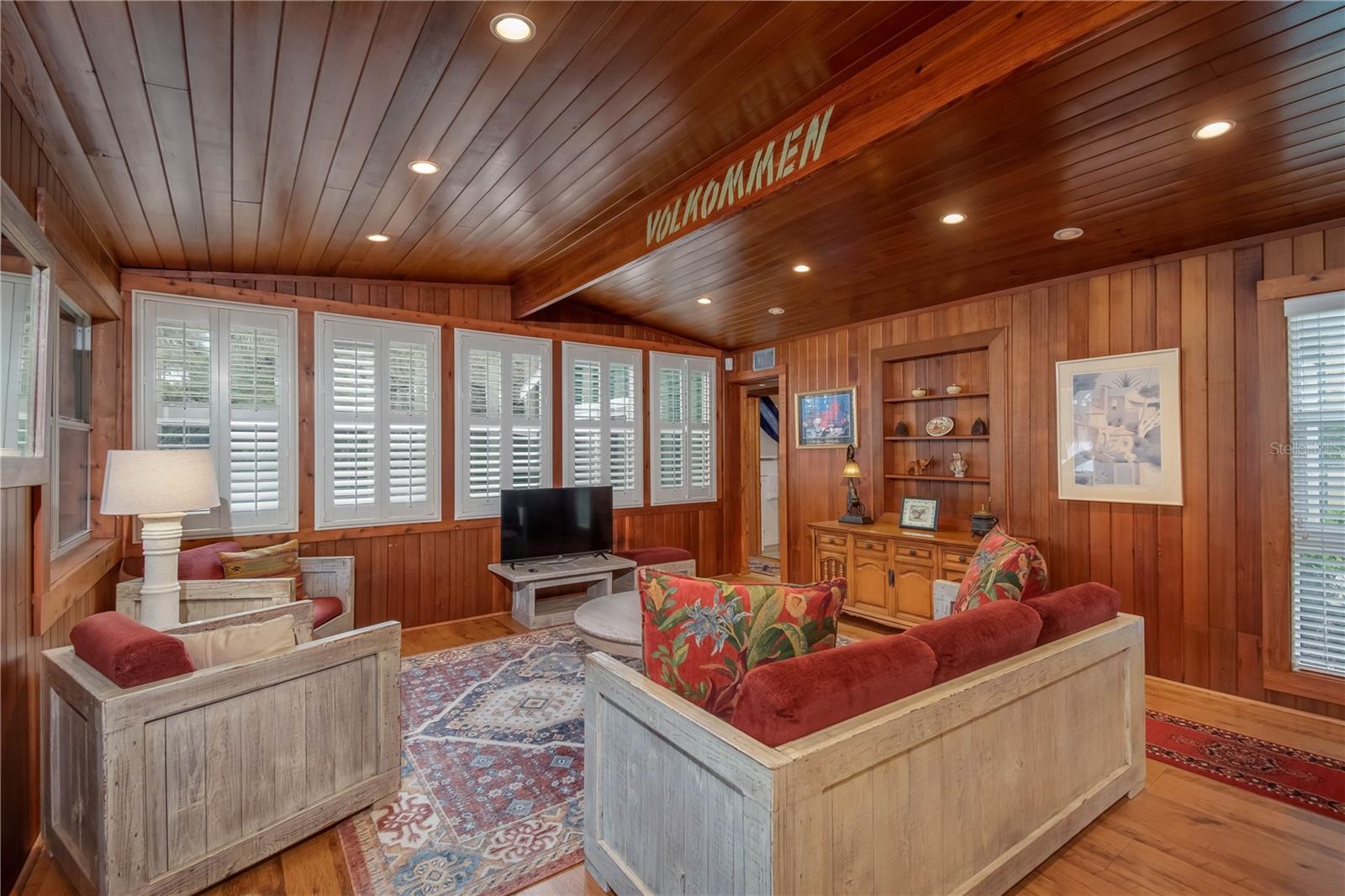 Fort Mc Coy, Florida 32134, 2 Bedrooms Bedrooms, 0 ,2 BathroomsBathrooms,Residential,For Sale,105TH AVENUE,0,OM666026