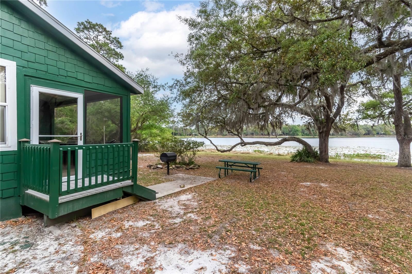Fort Mc Coy, Florida 32134, 2 Bedrooms Bedrooms, 0 ,2 BathroomsBathrooms,Residential,For Sale,105TH AVENUE,0,OM666026