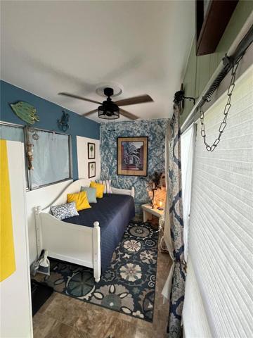 SECOND BED OR OFFICE