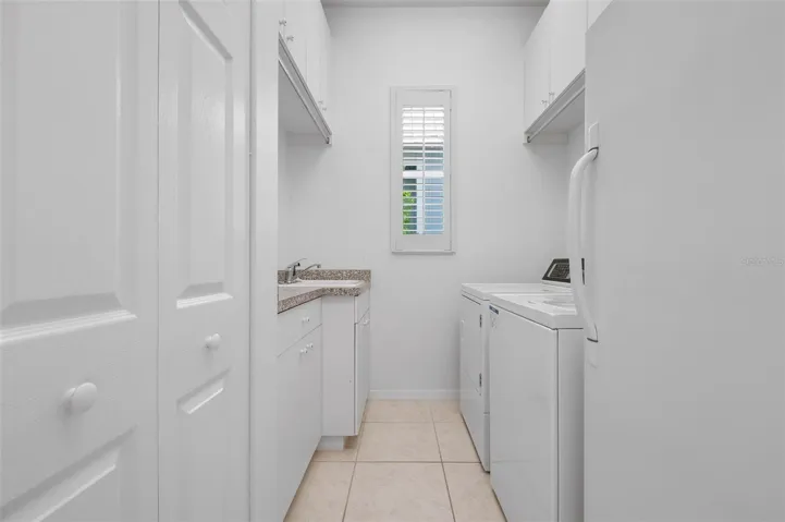 Bath on main living level